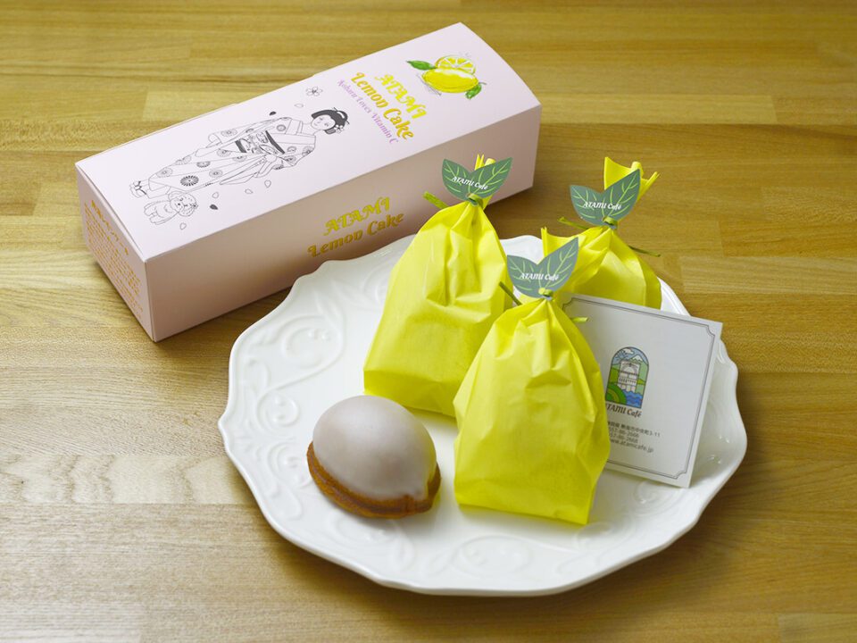 熱海カフェレモンケーキ